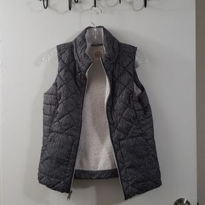 Fleece lined Puffy Vest